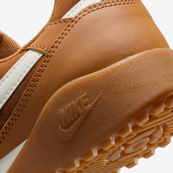 Tênis Casual Feminina Terra Manta Nike Caramelo KellesNet