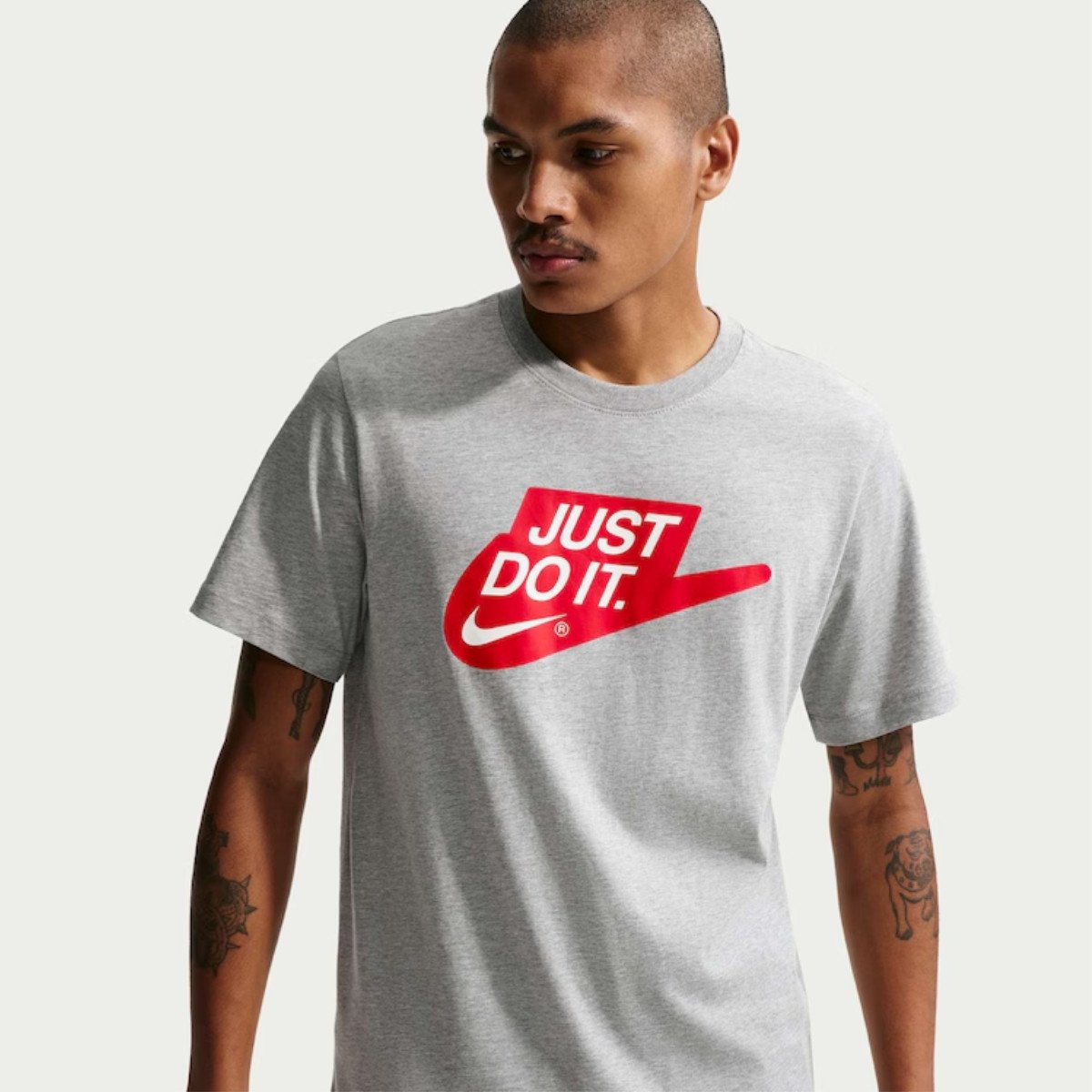 Camiseta Masculina Manga Curta Nike - Cinza - KellesNet