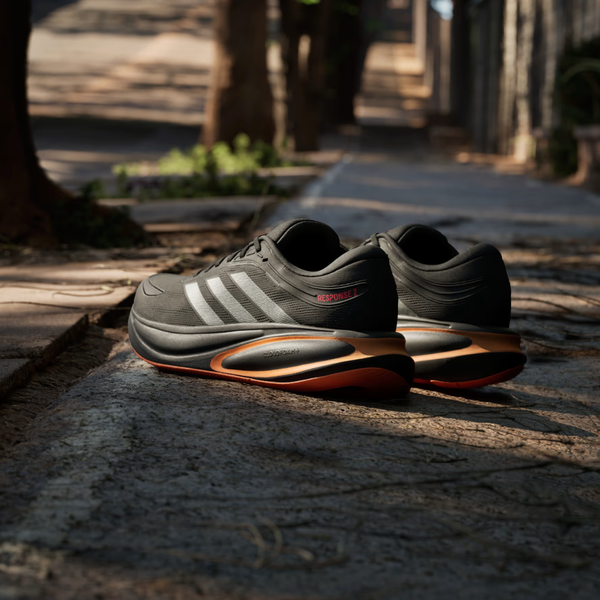 Tênis Masculino Adidas Response 2 - Preto/Laranja - KellesNet