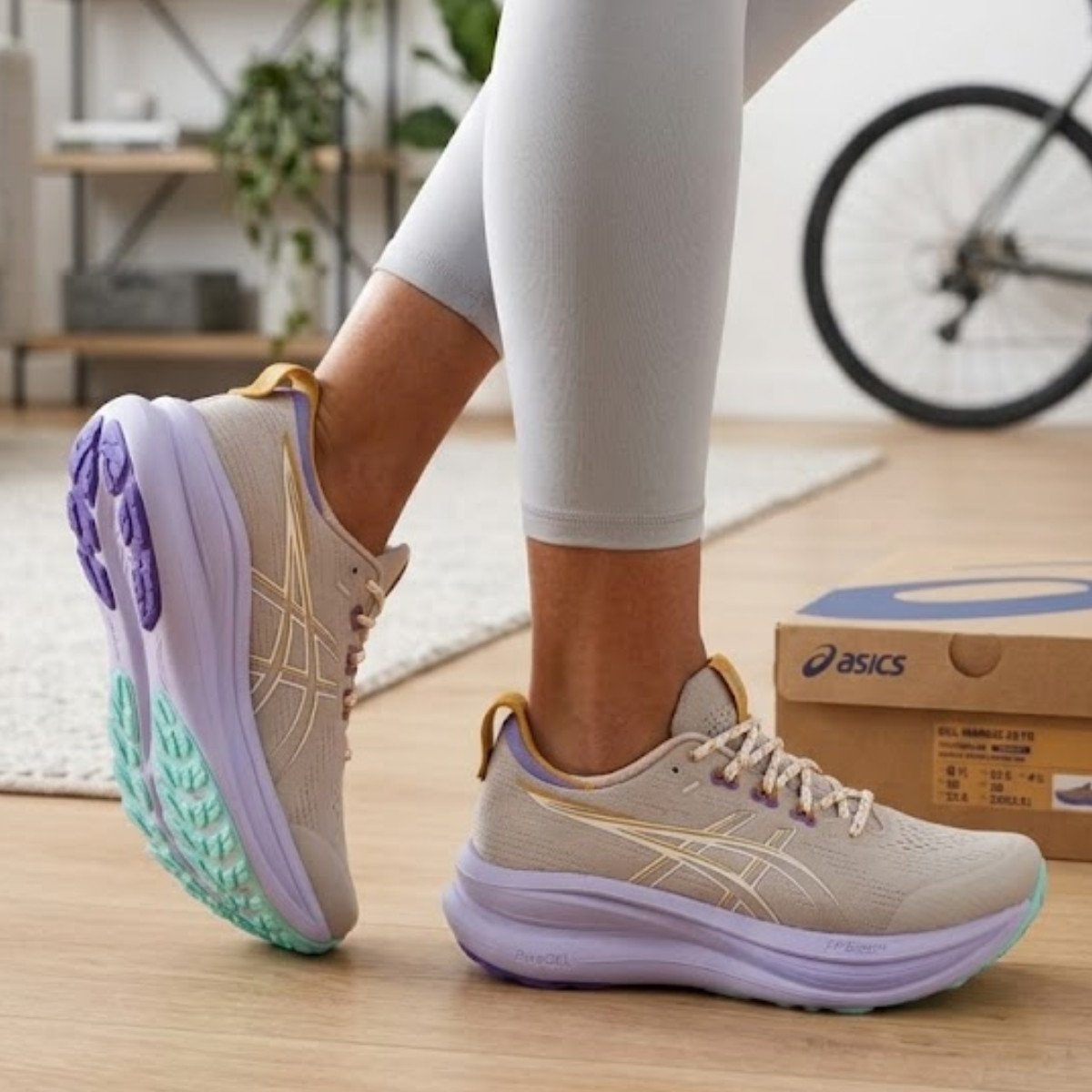 Tênis Feminino Asics Gel Nimbus 28 - bege / lilás - Kellesnet